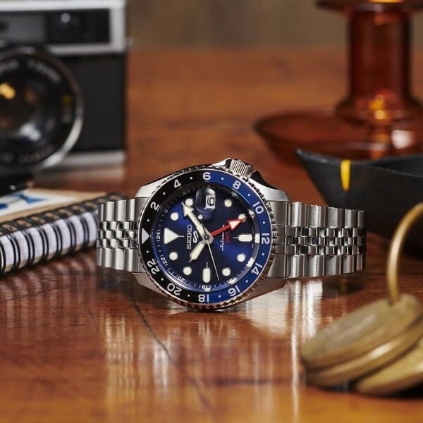 Seiko 5 Sports GMT SSK003K Erkek Kol Saati