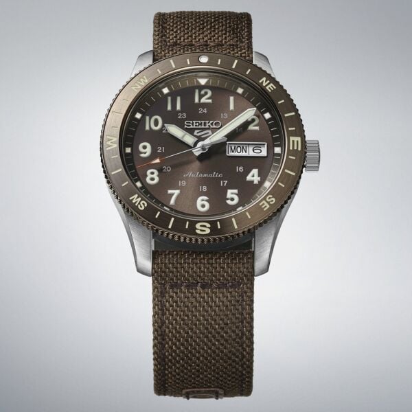 Seiko 5 Sports Field HDB009K1 Erkek Kol Saati HDB009