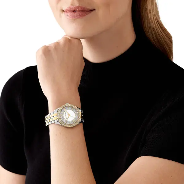 Michael Kors MK4811 Kadın Kol Saati