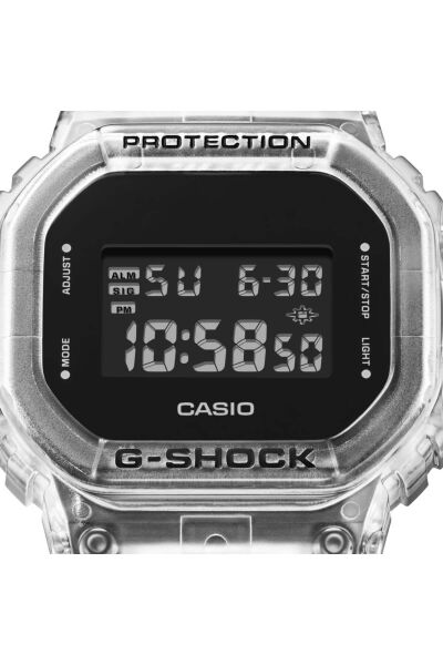 Casio DW-5600SKE-7DR Kol Saati