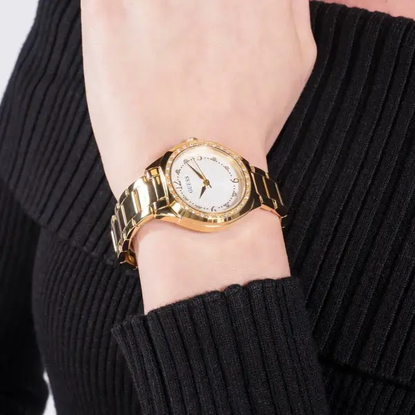 Guess GUGW0767L2 Kadın Kol Saati